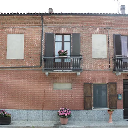 Cascina G Tra I Noccioli *